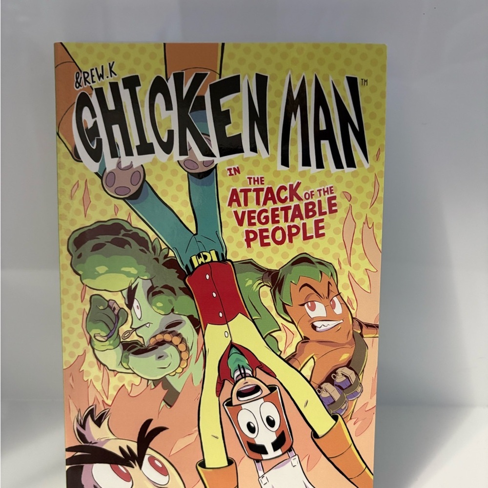 📚 3/$25 📚 Chicken Man The Attack of the Vegetable People by Andrew Komer Book